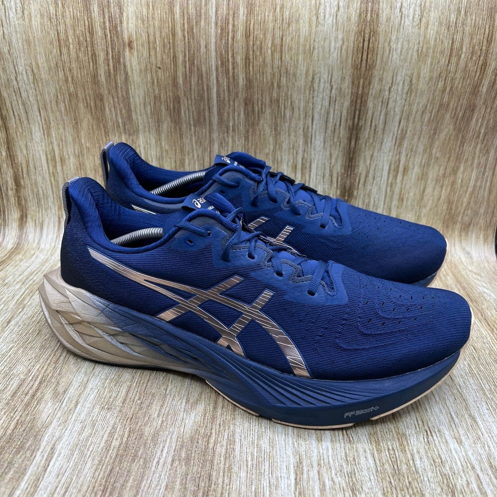ASICS Novablast 4 Platinum Men's Size 12.5 Blue Expanse Champagne Shoes 1011B945